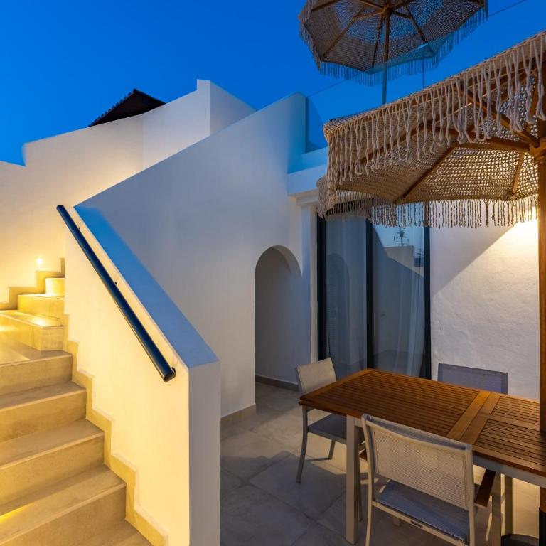 Luxury Villa - Sunset Rooftop - Heated Pool - Outdoor Kitchen - Airconditioned - Villa - 45