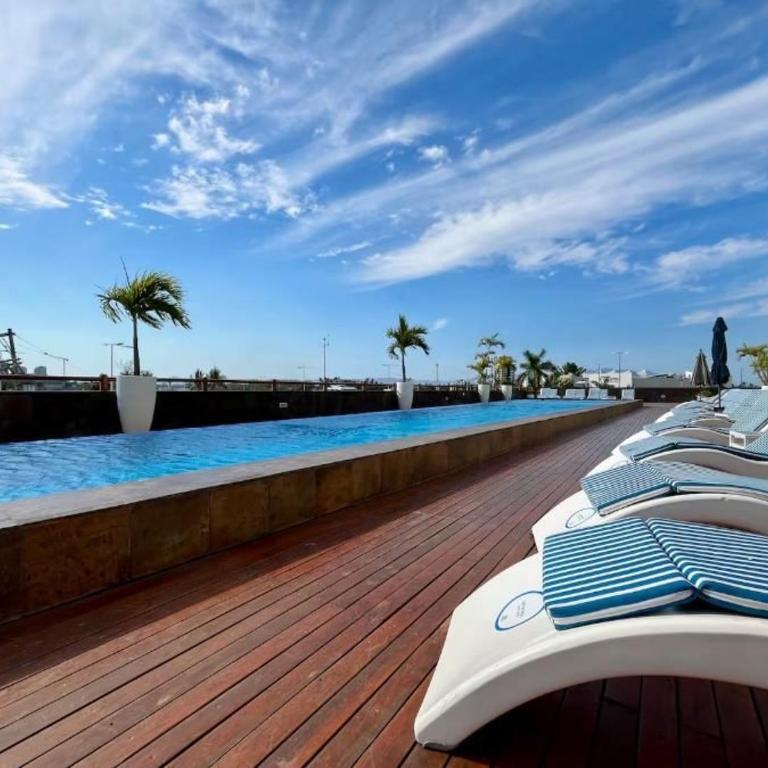 Deck12 Casino and Resort by Monyxbnb - Four-Bedroom Platinum Apartment - 40