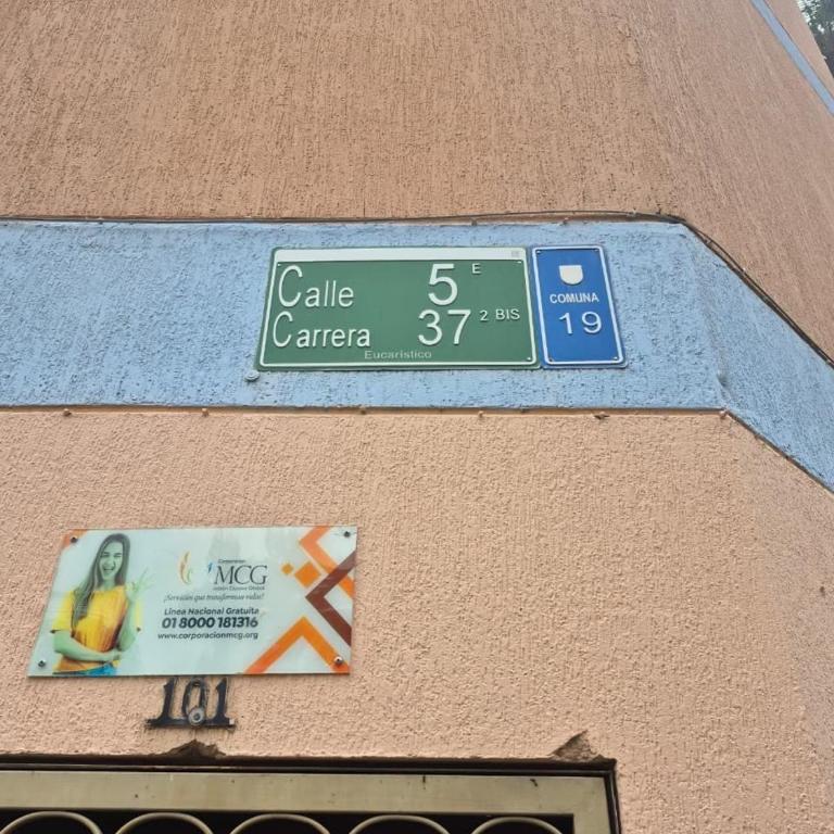 Apartmento 203, Zona Sur, Templete, Cali - One-Bedroom Apartment - 16