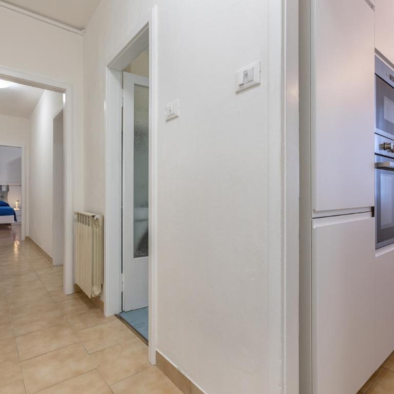 GuestHost - Casa Elena guesthouse Bolognina - Appartamento con 2 Camere da Letto - 24