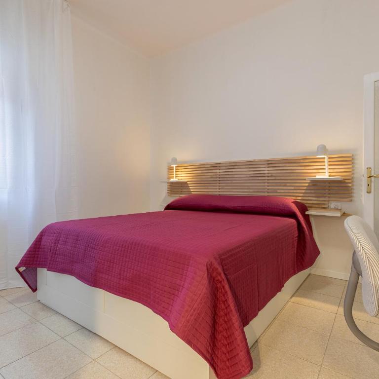 GuestHost - Casa Elena guesthouse Bolognina - Appartamento con 2 Camere da Letto - 1