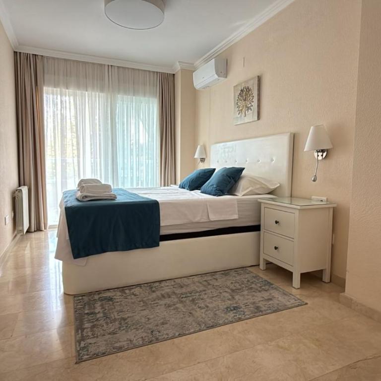 Playa Albir Apartments - One-Bedroom Apartment - 9