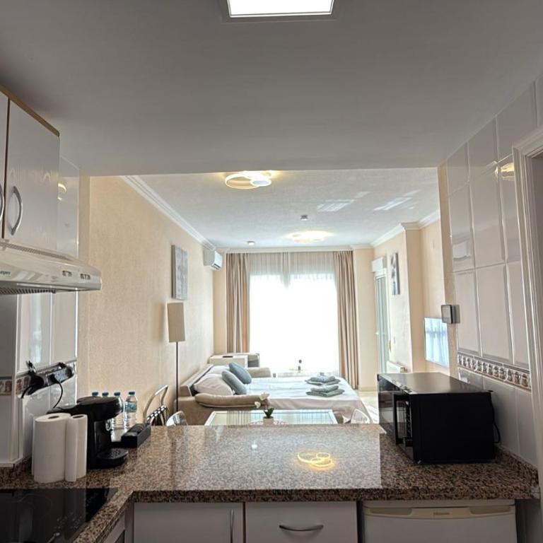 Playa Albir Apartments - One-Bedroom Apartment - 6