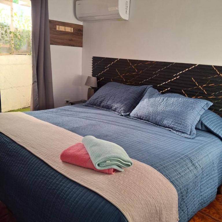 Habitaciones Barrancas en San Antonio - Cabañas y Mini Departamentos - Habitación Cuádruple Confort - 1