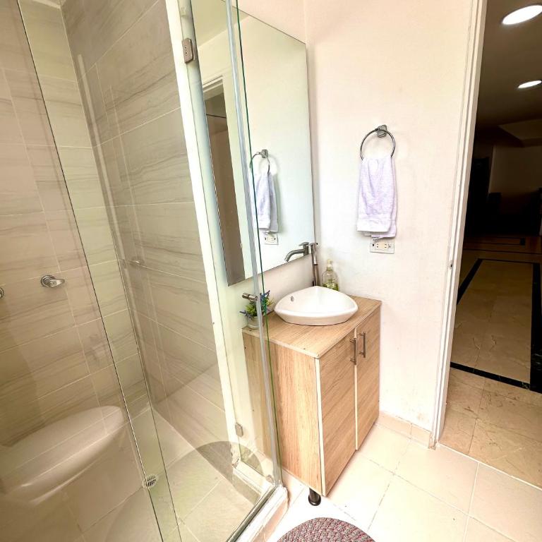 Luxury-Chico apartamento de 5 habitaciones especial para grupos grandes - Apartamento de 5 dormitorios - 23