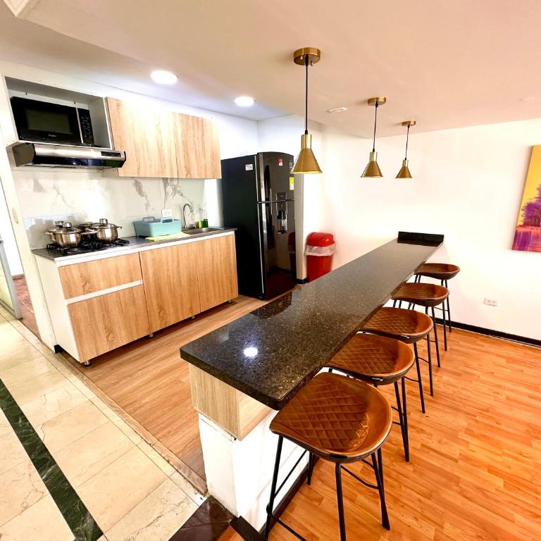 Luxury-Chico apartamento de 5 habitaciones especial para grupos grandes - Apartamento de 5 dormitorios - 36