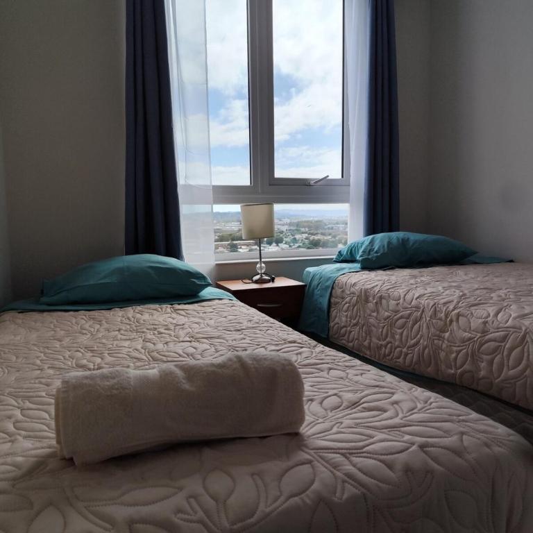 Moderno dpto con linda vista a laguna - Apartment with Lake View - 17