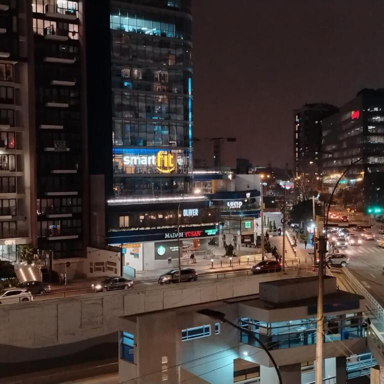 Cozy and Centric Flat with Great View and Parking - Apartamento de 1 dormitorio - 7