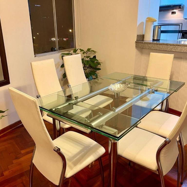 Cozy and Centric Flat with Great View and Parking - Apartamento de 1 dormitorio - 3