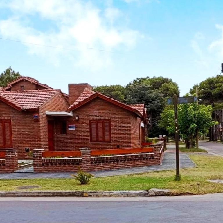 Exclusivo chalet a 250 metros del mar - Casa de 2 dormitorios - 9