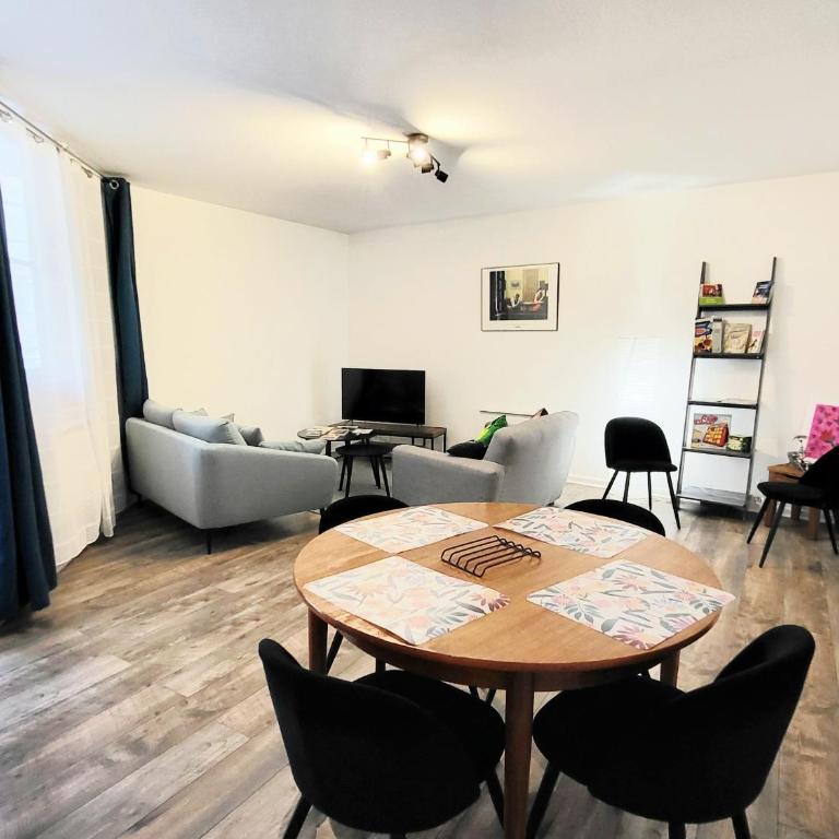 Appartement central et calme, proche de la Place Stanislas - FR-1-584-350 - Appartement - 13