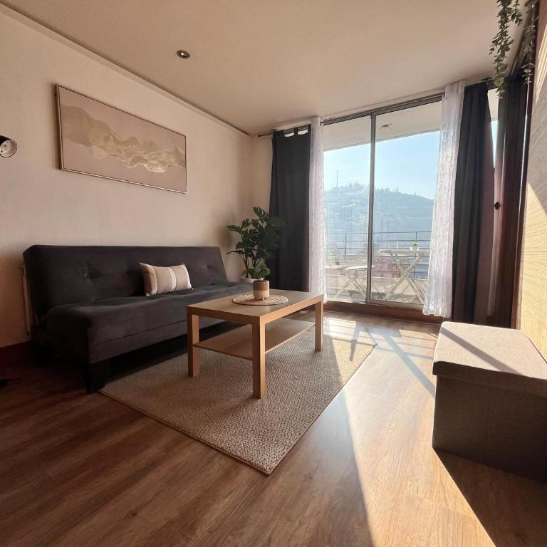 Comodo departamento en Pedro de Valdivia - One-Bedroom Apartment - 7