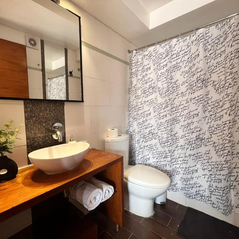 Comodo departamento en Pedro de Valdivia - One-Bedroom Apartment - 16