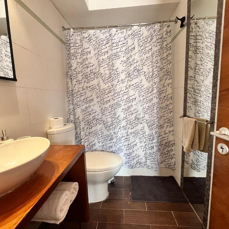 Comodo departamento en Pedro de Valdivia - One-Bedroom Apartment - 15