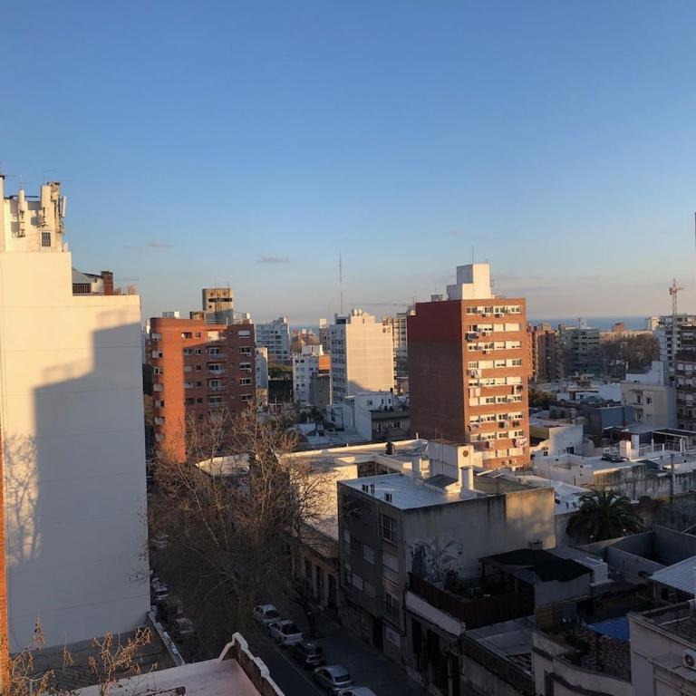 Hermoso apartamento en Cordón Sur - 3 dormitorios - Three-Bedroom Apartment - 9