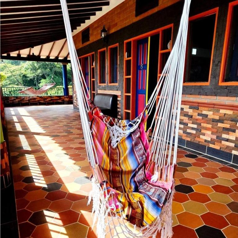 Finca Hotel Tara - Family Room with Mountain View - 10