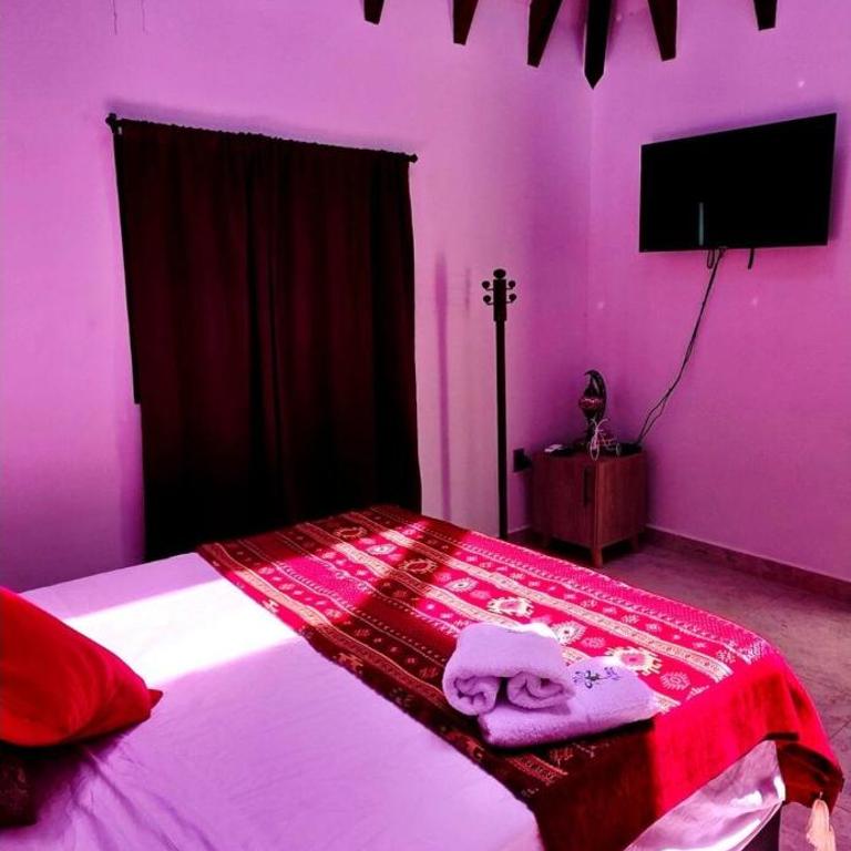 Finca Hotel Tara - Suite with Hot Tub - 4