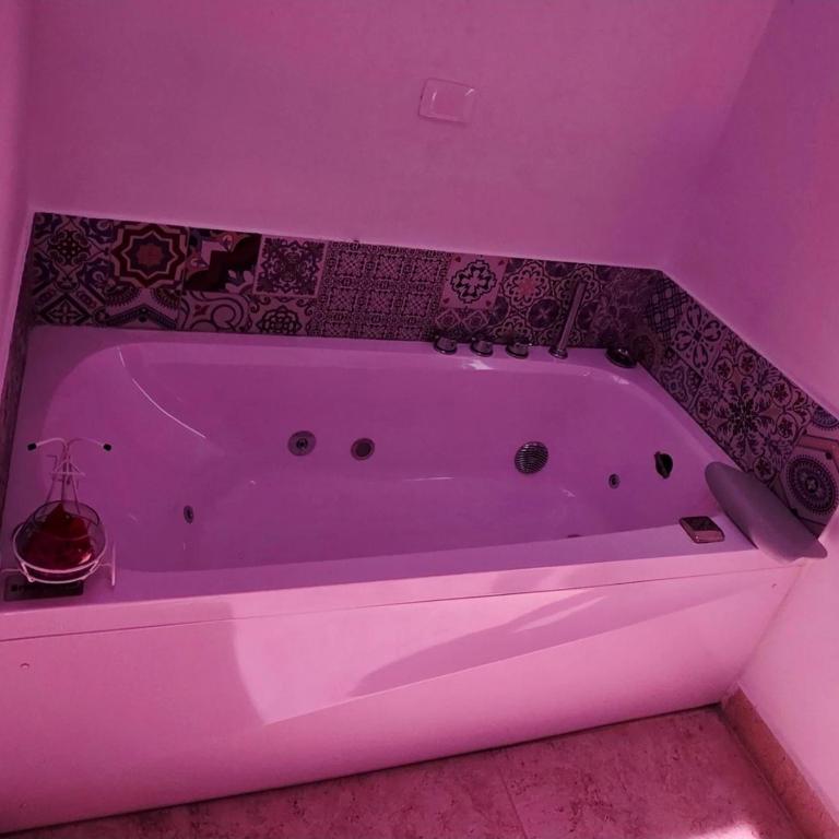 Finca Hotel Tara - Suite with Hot Tub - 5