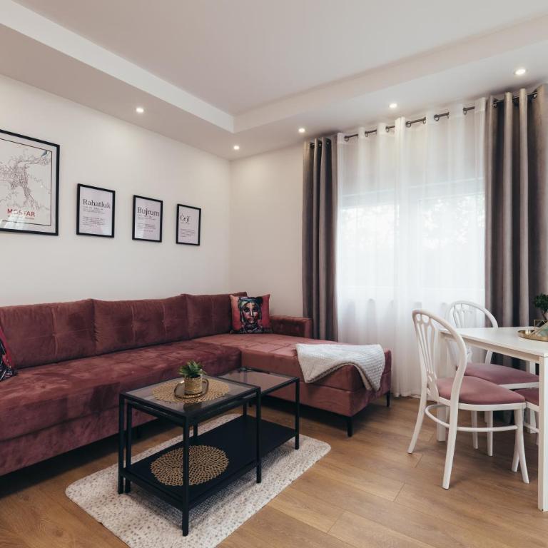 Cosy Urban Studio - One-Bedroom Apartment - 40
