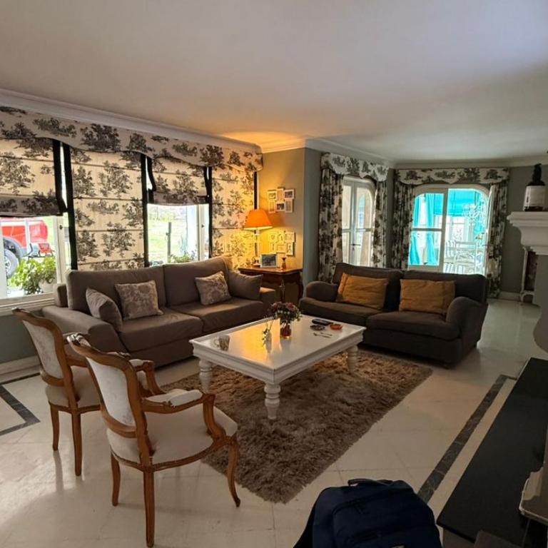 Regina Home Elite - Villa - 24