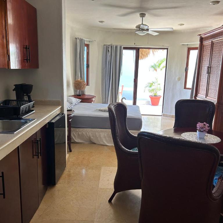 Blue angel 23 a unos pasos de la playa y la 5av - Two-Bedroom Apartment - 24