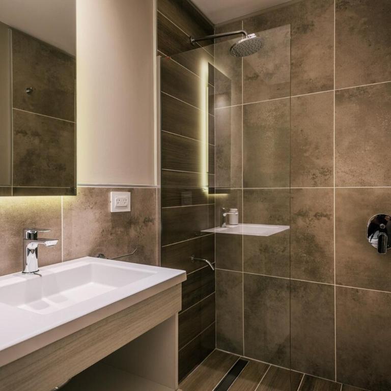 Central Roses - Apartamento de 1 dormitorio con balcón y vistas al mar - 15