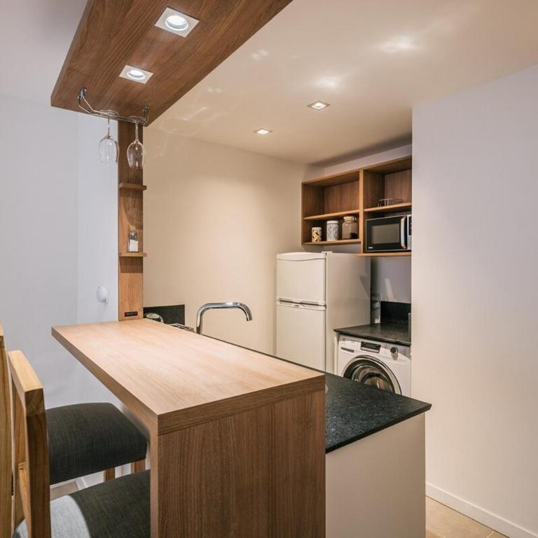 Central Roses - Apartamento de 1 dormitorio con balcón y vistas al mar - 24