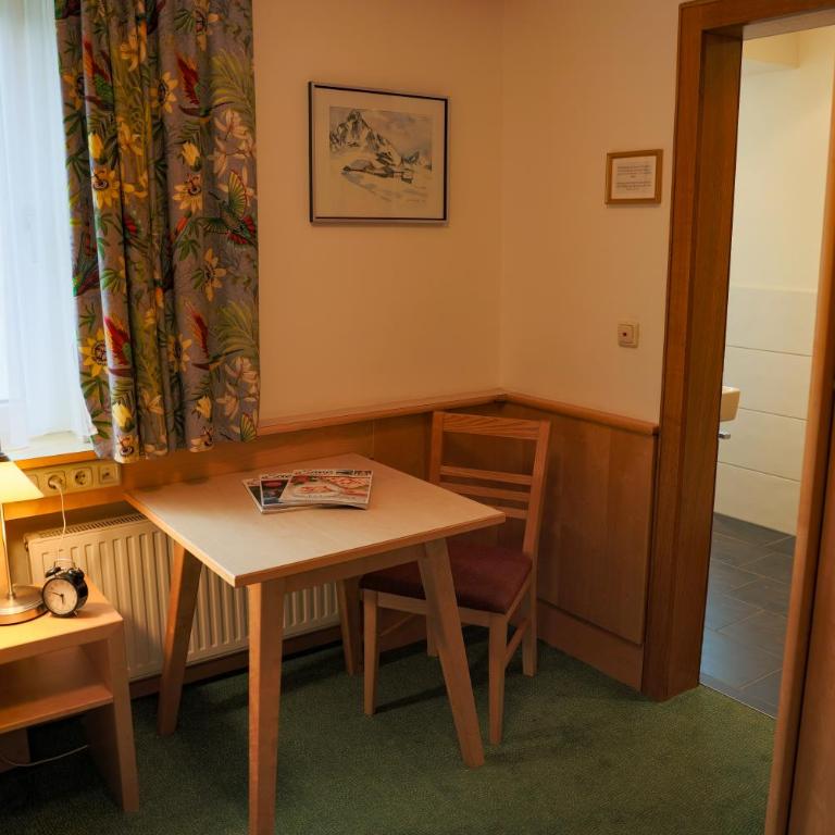 Pension Muggengrat - Apartment mit 3 Schlafzimmern und Bergblick - 36