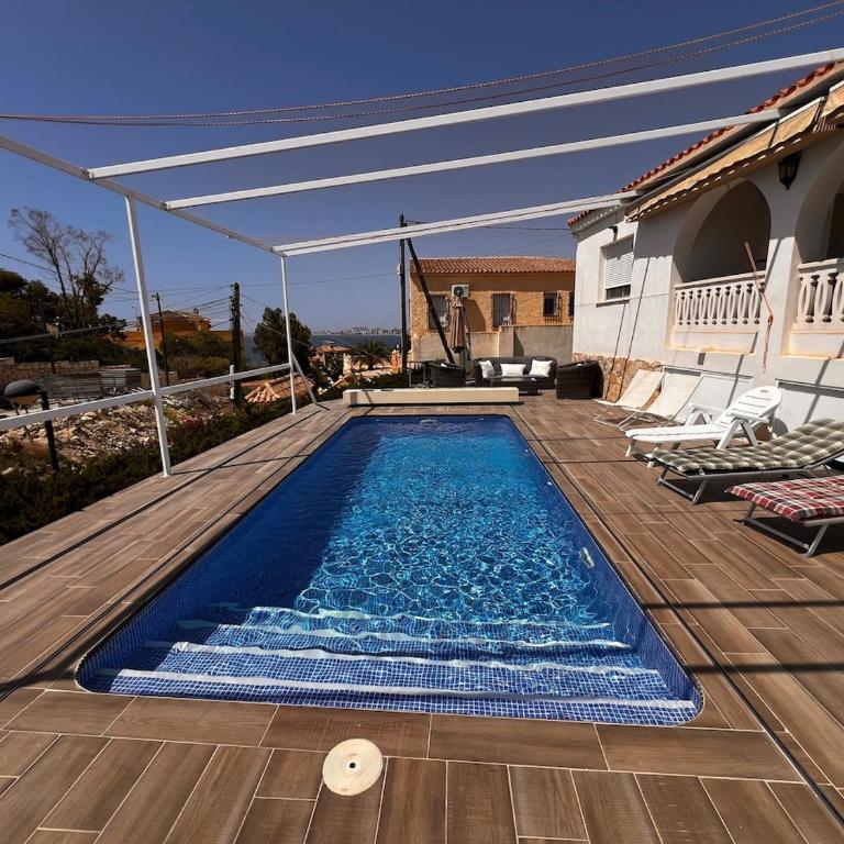Villa with private pool, only 7 min to the beach - Three-Bedroom House - 25
