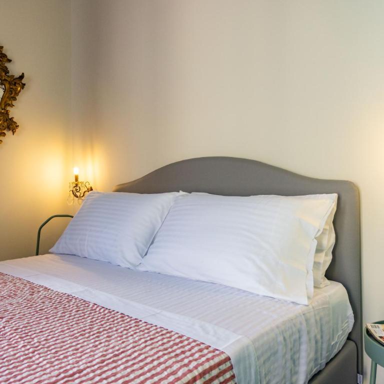 Pagano Home Guesthouse - Camera Matrimoniale con Balcone - 23