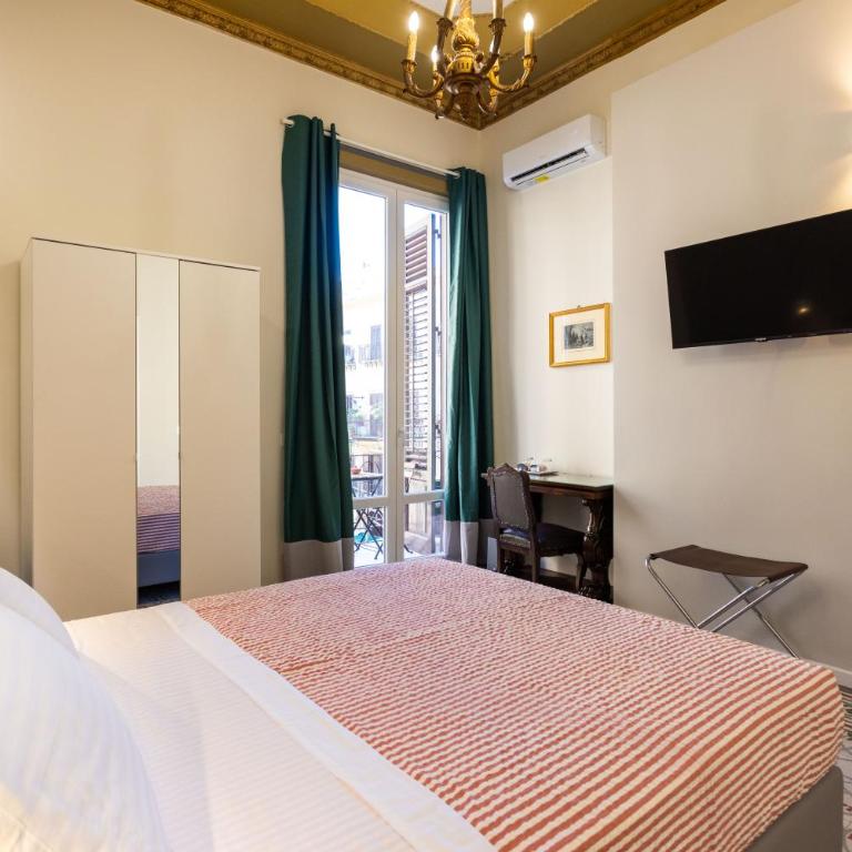 Pagano Home Guesthouse - Camera Matrimoniale con Balcone - 10