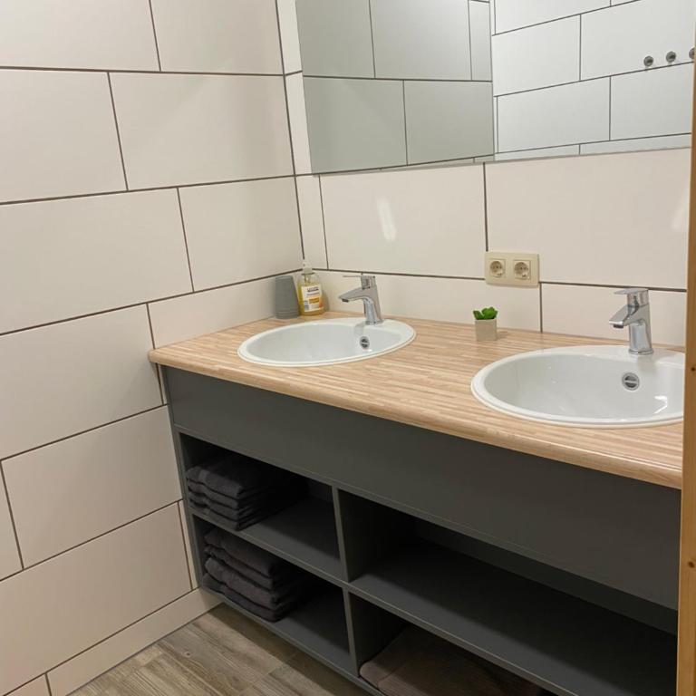 Ferienwohnung Liana - Apartment mit 2 Schlafzimmern und Bergblick - 12
