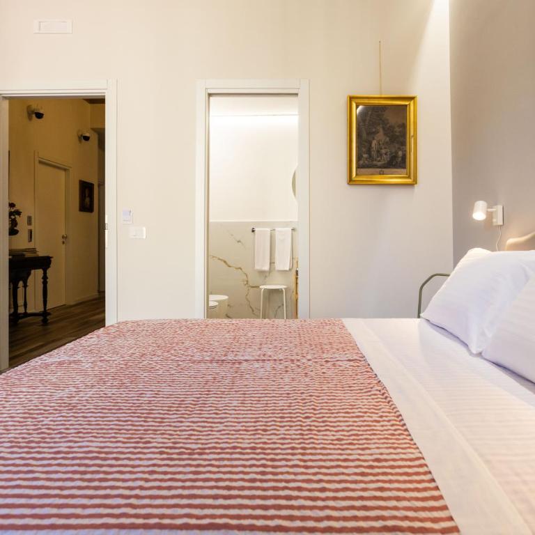 Pagano Home Guesthouse - Camera Matrimoniale con Balcone - 11