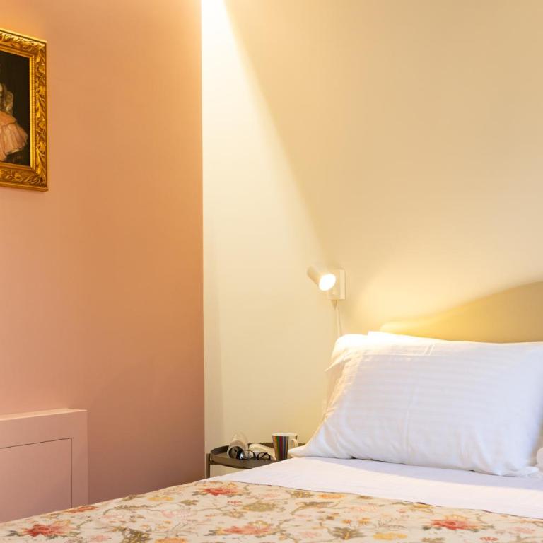 Pagano Home Guesthouse - Camera Matrimoniale con Balcone - 43