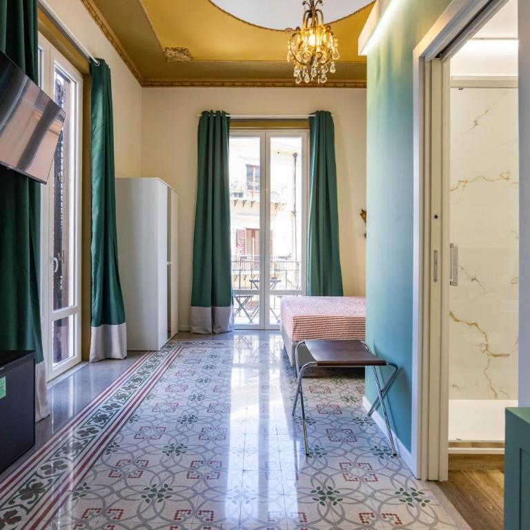 Pagano Home Guesthouse - Camera Matrimoniale con Balcone - 56
