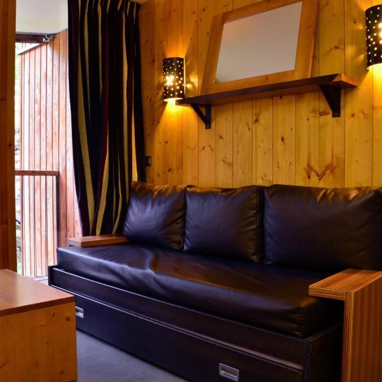 Appartement cosy à Montchavin, ski au pied, 2 pièces, terrasse, parking inclus, proche commerces. - FR-1-329-11 - Apartment (4 Adults) - 2