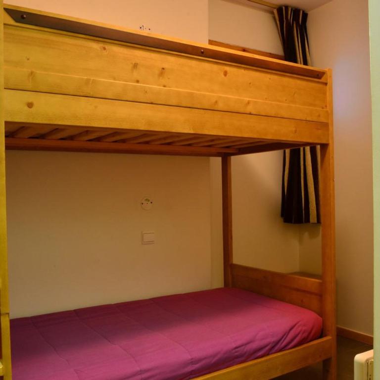 Appartement cosy à Montchavin, ski au pied, 2 pièces, terrasse, parking inclus, proche commerces. - FR-1-329-11 - Apartment (4 Adults) - 4