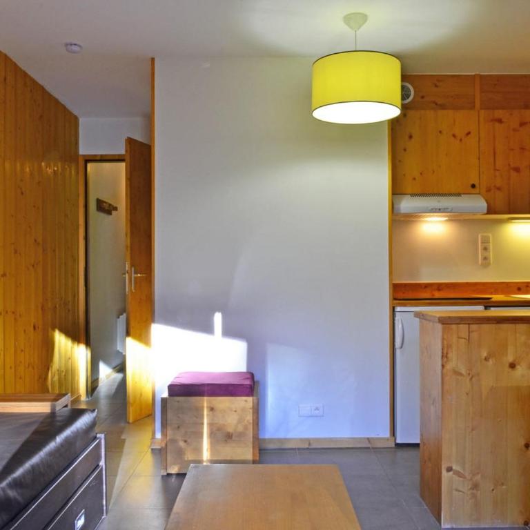 Appartement cosy à Montchavin, ski au pied, 2 pièces, terrasse, parking inclus, proche commerces. - FR-1-329-11 - Apartment (4 Adults) - 6