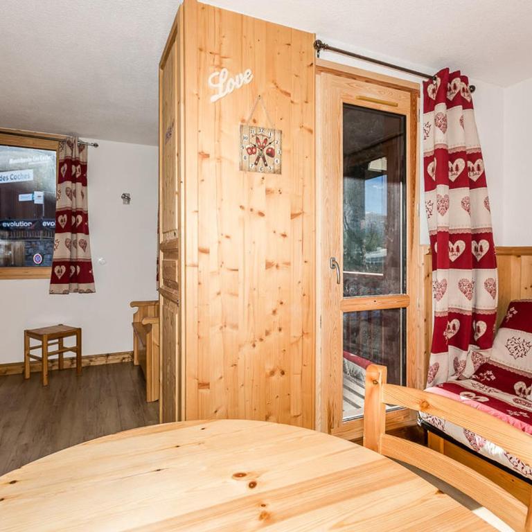 Studio rénové à Montchavin La Plagne, proche pistes et commerces, balcon, casier à skis, parking gratuit - FR-1-329-28 - Studio - 5