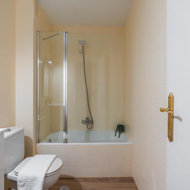 tuAnfitrion San Jeronimo Catedral - Four-Bedroom Apartment - 22