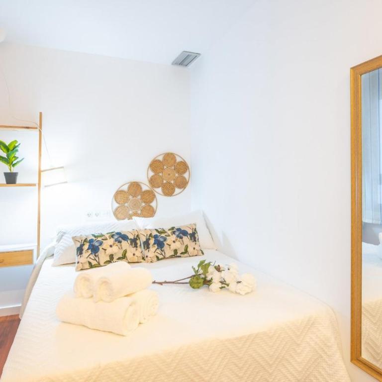 Expoholidays- Rueda Lopez con PARKING GRATIS 3A - Apartamento de 2 dormitorios - 19