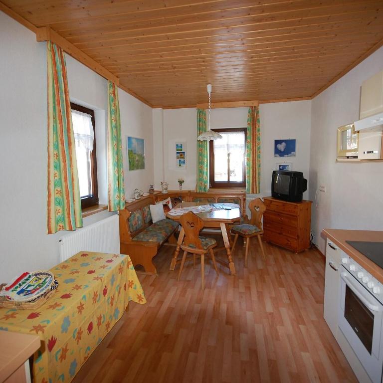 Rustic country house in Pruggern - Maison de Vacances 5 Chambres - 3