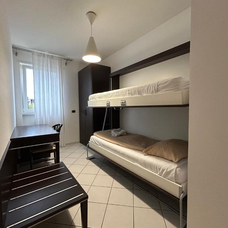 RESIDENCE MAXIM - Two-Bedroom Apartment - 9