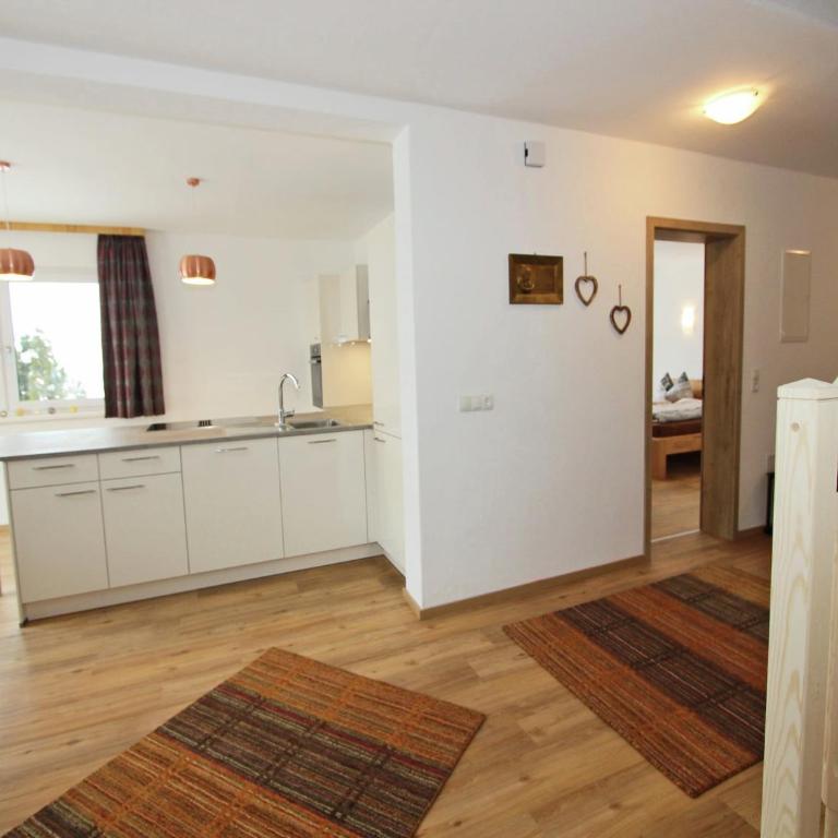 Holiday Home Zell am Ziller Ski Lift - Ferienhaus mit 5 Schlafzimmern - 7