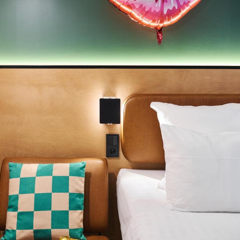 Moxy Paris Bastille - Chambre Familiale MOXY Sleeper - 4