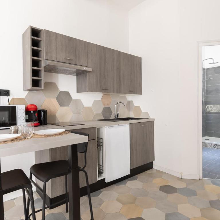 Le Rimbaud - Studio moderne en hypercentre - WiFi - Appartement 1 Chambre Deluxe - 18