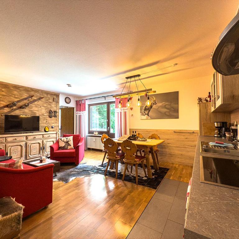 s´Zirbenchalet - Apartment mit Terrasse - 7