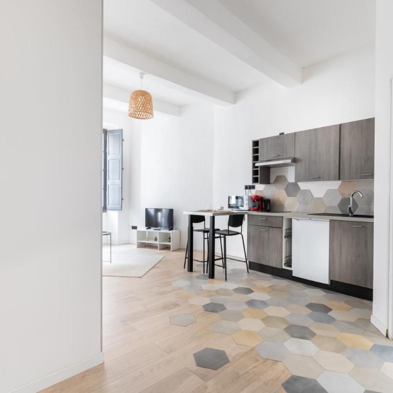 Le Rimbaud - Studio moderne en hypercentre - WiFi - Appartement 1 Chambre Deluxe - 19