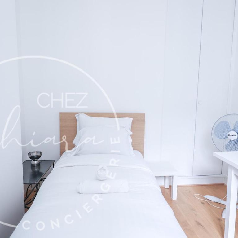 Apartment Near Pantheon Paris 5e - Three-Bedroom Apartment - 6