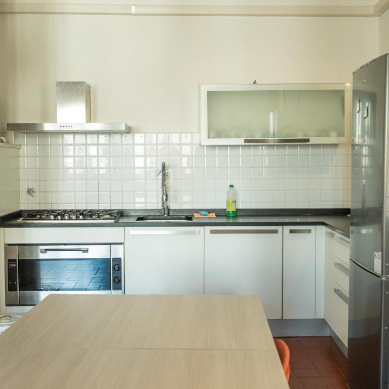 Cozy Apartment With A Strategic Position - Appartamento con 2 Camere da Letto - 16